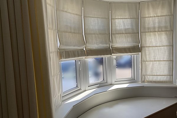 Bay roman blinds made to measure